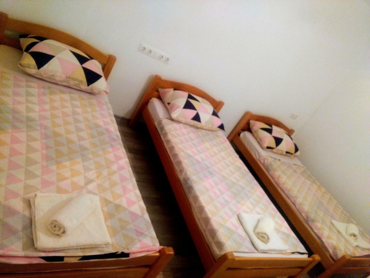 Guesthouse Flaghome موستار المظهر الخارجي الصورة